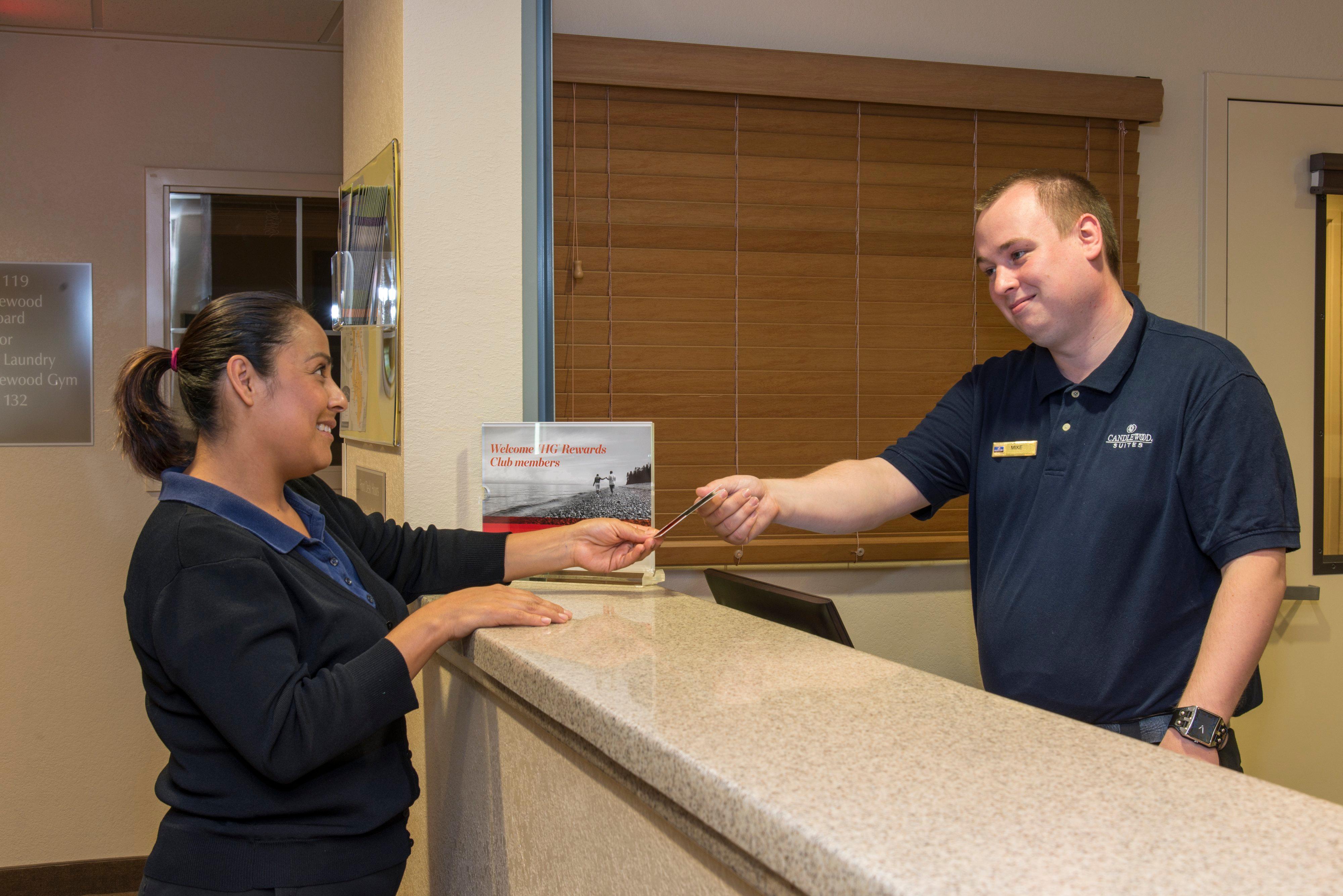 Candlewood Suites Oak Harbor By Ihg Екстер'єр фото
